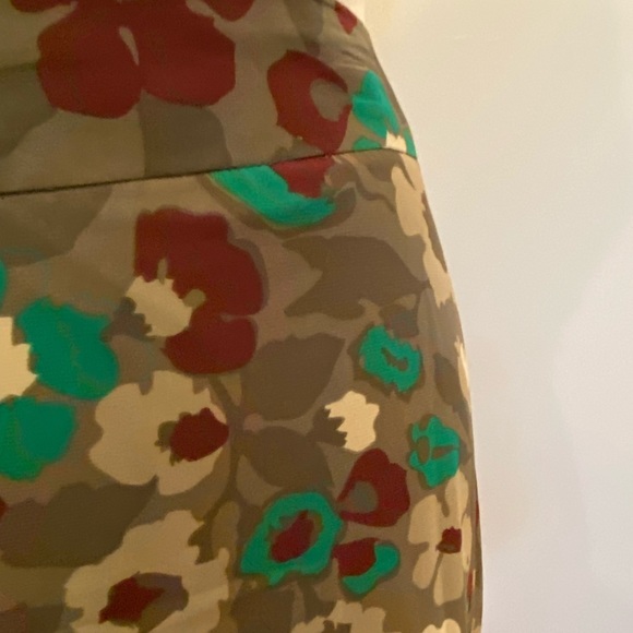 L’Amour High/Low Skirt Shirt In Front Long in Back Olive Green Print Womens L - Picture 8 of 13